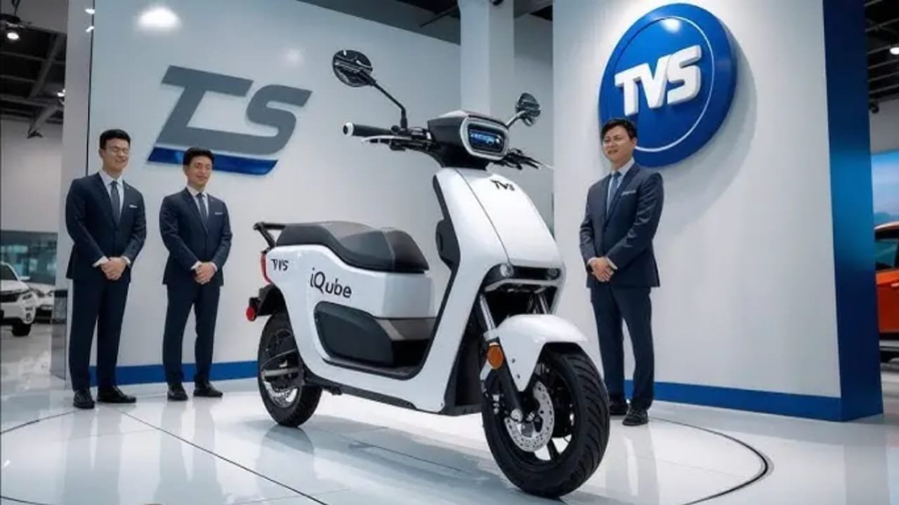 TVS iQube Electric Scooty 2026 – 4.4kW Hub Motor, 545km Range & 0–80% Fast Charging in 60 Minutes Starting at ₹65,999!